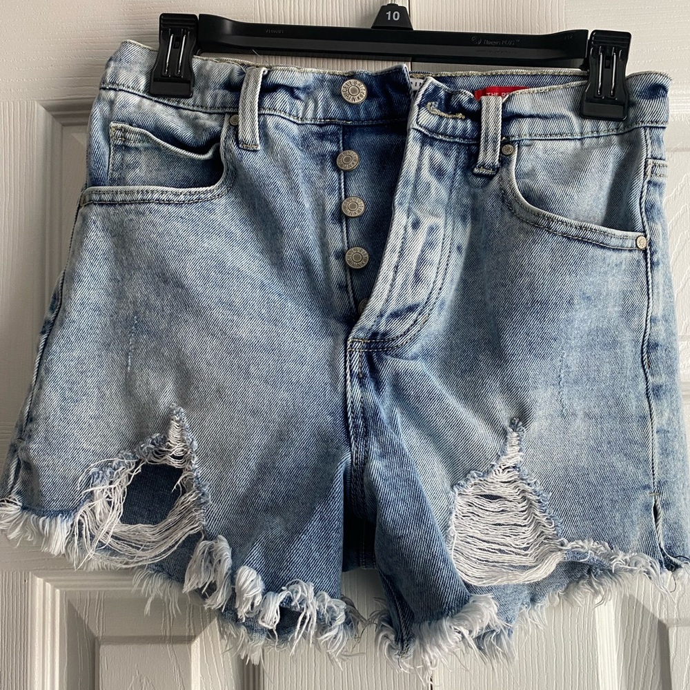 Celebrity Pink “Rebel” jean shorts light wash, distressing and button closure
